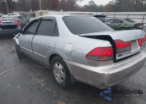2001 Honda Accord 3.0 Ex z USA, uszkodzony, nr VIN 1HGCG16511A019218